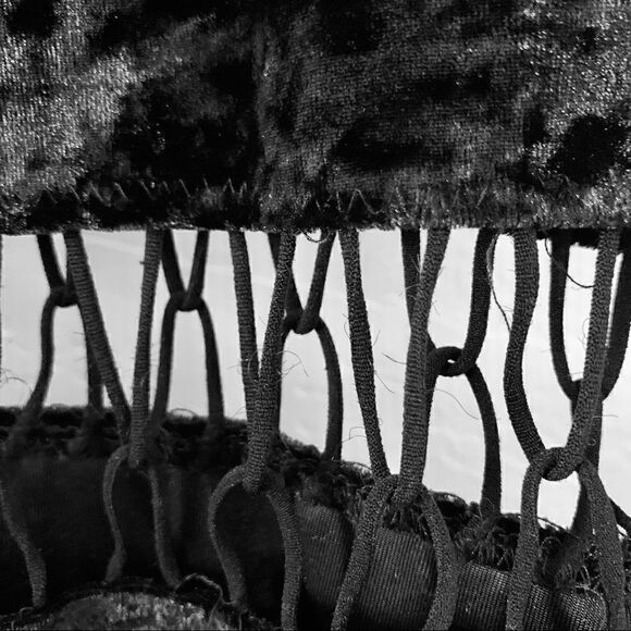 Staring At The Stars By UO Black Crushed Velvet Cutout Bodysuit Size Large - Picture 16 of 16